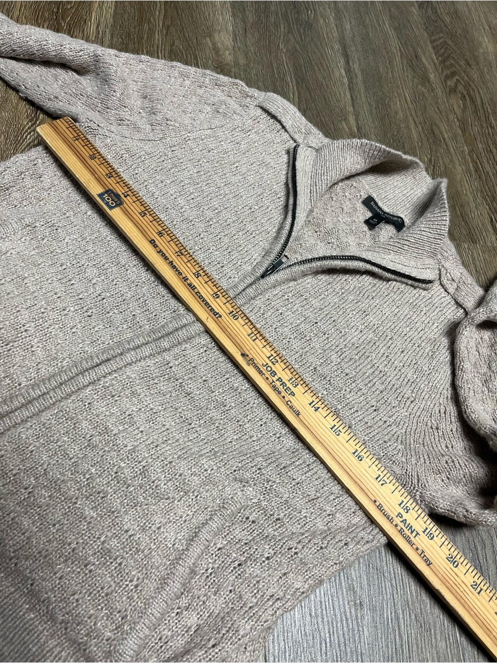 Banana Republic women’s size medium wool blend Beige Knit Zip Cardigan - Picture 4 of 6